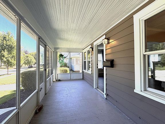 2nd image of 3437 Pelham Rd
