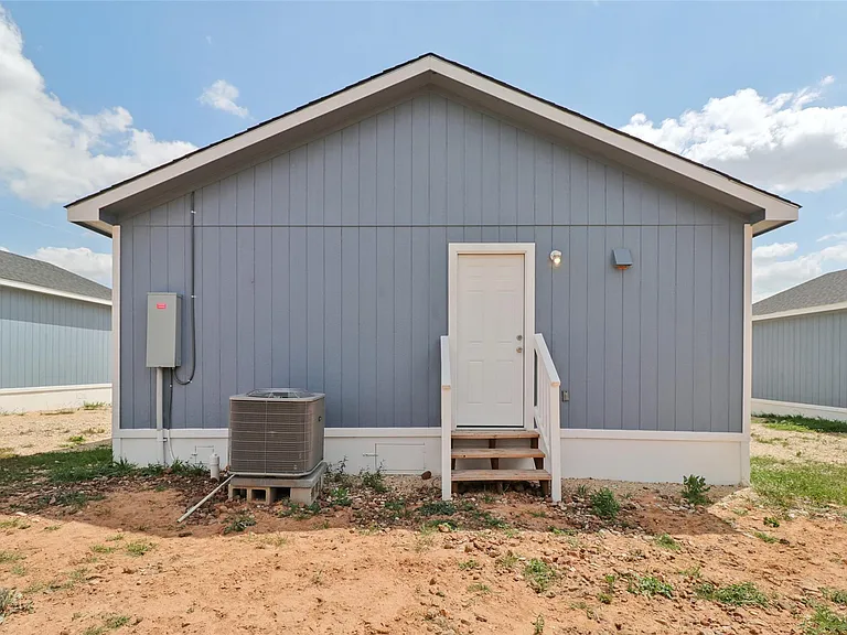 1087 Schubert Ln #D — Photo 17