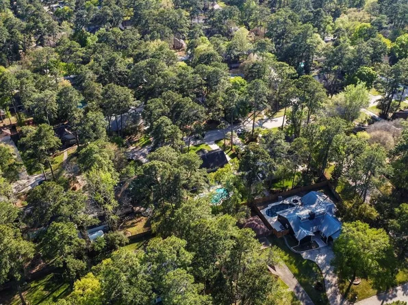 2007 Seven Oaks Dr, Humble, TX 77339