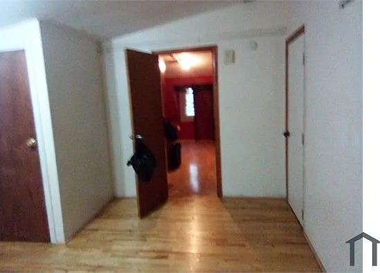 32 Sanford Ave #2 — Photo 5