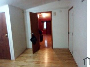 652 Maple St, Bridgeport, CT 06608