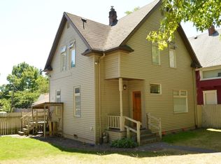 2013 E John St, Seattle, WA 98112