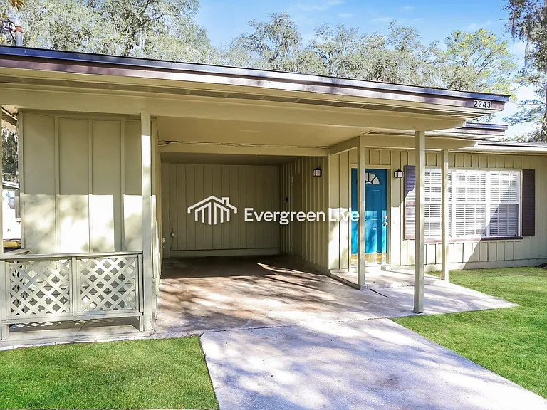 2243 Thiervy Dr — Photo 4