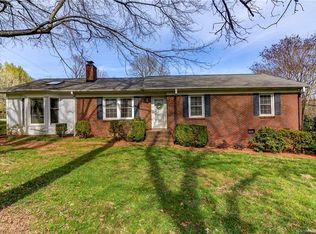 1032 Mineral Springs Rd, Charlotte, NC 28262