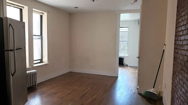 Rented by The Hamilton Group | media 3