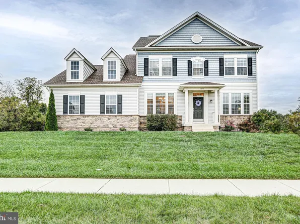 1806 S Central Park Dr, Middletown, DE 19709