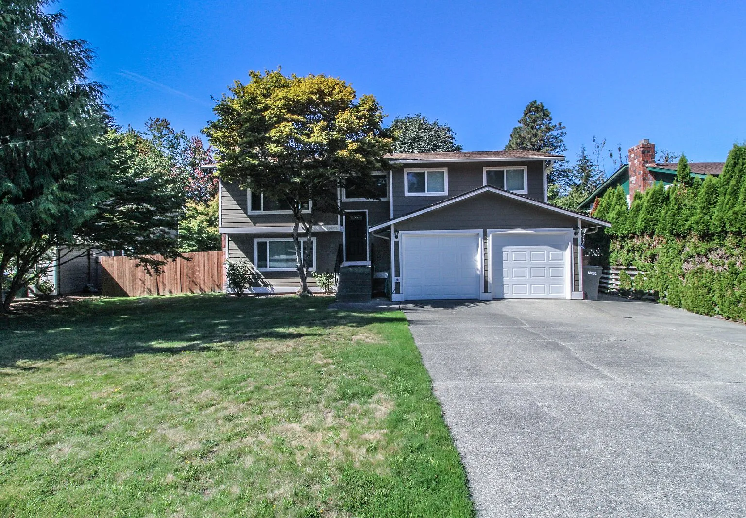 4 bed, 2.0 bath, 1890 sqft, $3,700 — Photo 1
