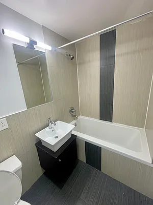 Rented by Streetwise NYC LLC | media 20