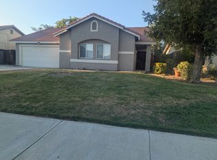 10012 Battersea Park Dr, Bakersfield, CA 93312