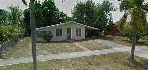 2nd image of 2100 NW 207th St