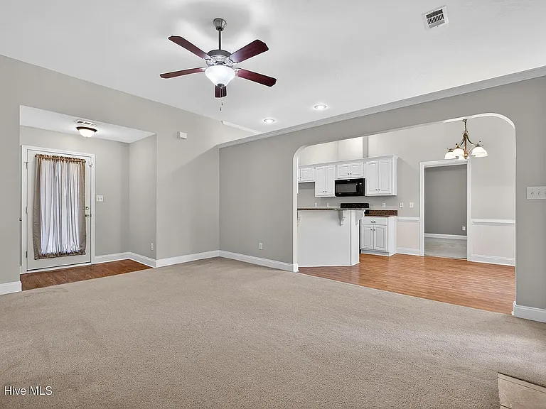 928 Arbor Springs Cir — Photo 28