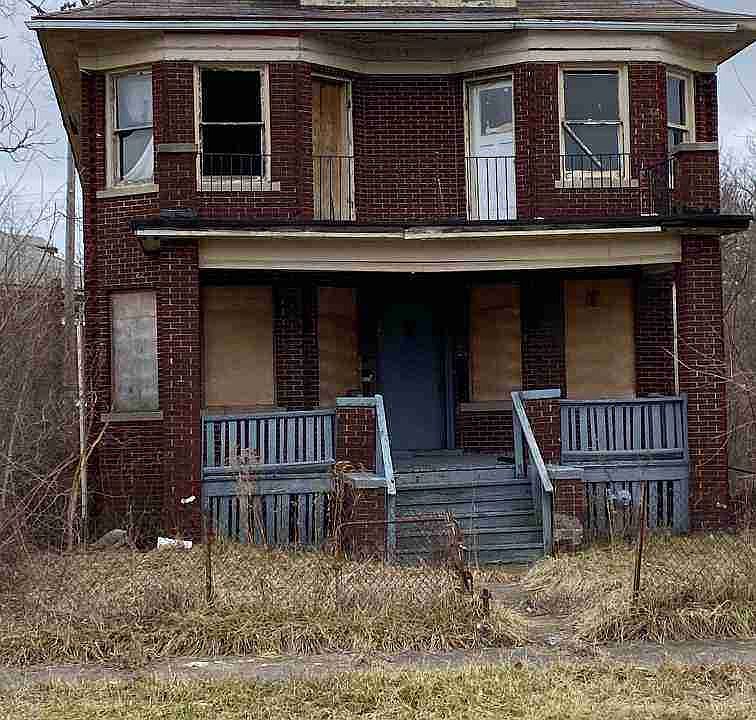 8728 Quincy