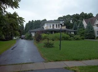 6 Crossett Rd, Geneseo, NY 14454