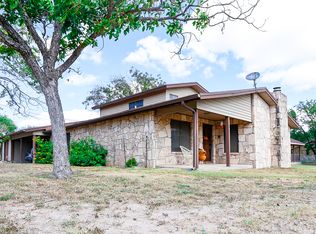 208 Crockett, Brackettville, TX 78832