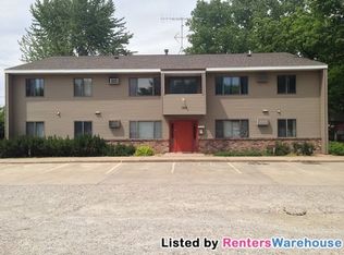 150 5th St S APT 5, Winsted, MN 55395