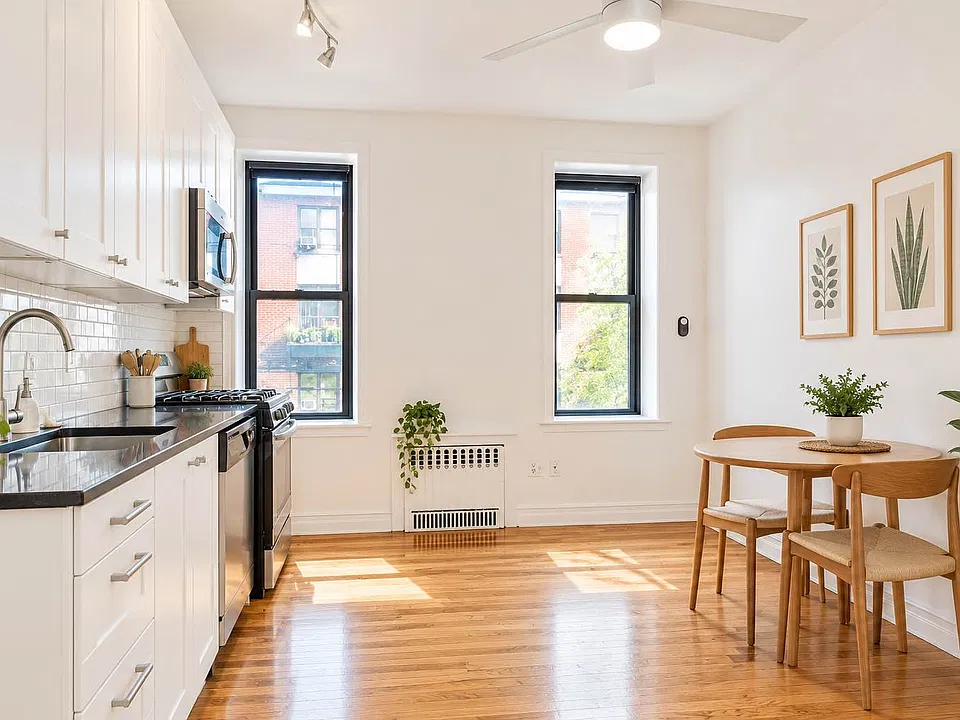 257 Quincy St #3E