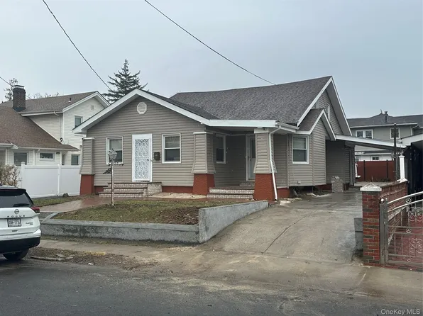 18740 Hilburn Avenue, Saint Albans, NY 11412