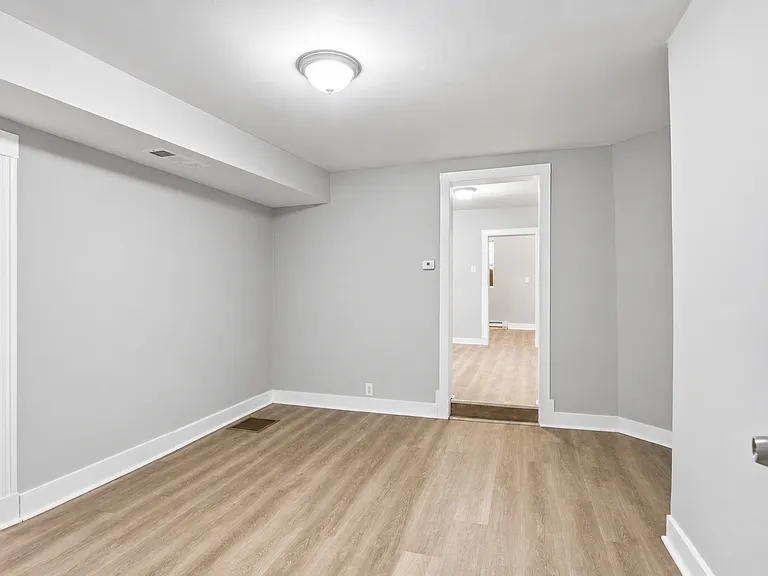 181 Sheridan Ave #1 — Photo 21