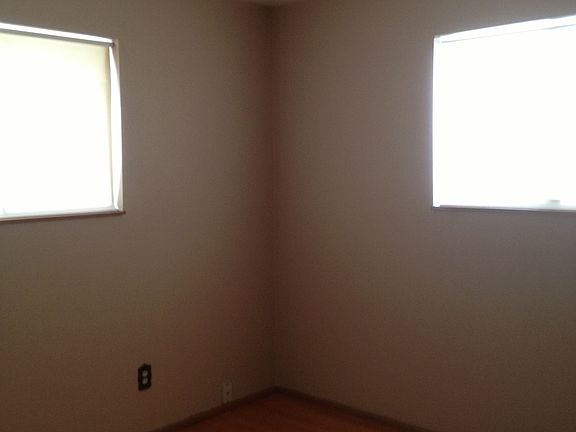 4th image of 1715 Beverly Dr