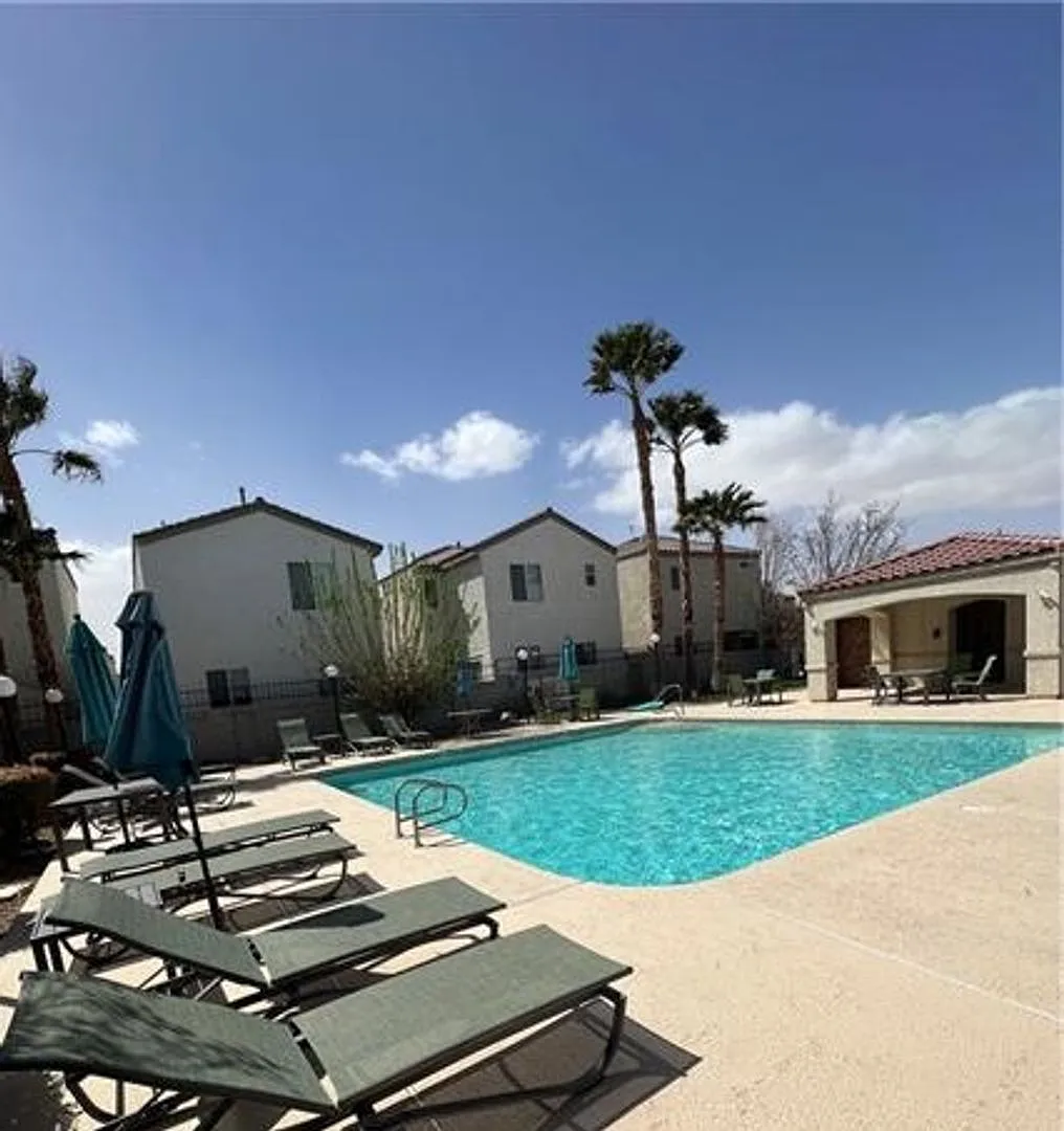 Charming 3 Bedroom Two Story Home — Photo 2