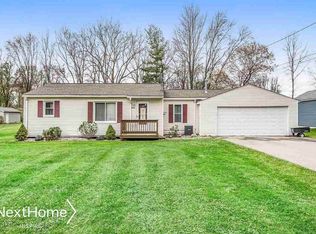 6035 Deland Rd, Flushing, MI 48433