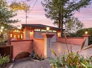 8727 Skyline Blvd, Oakland, CA 94611