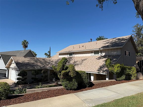 4th image of 891 Huston Dr