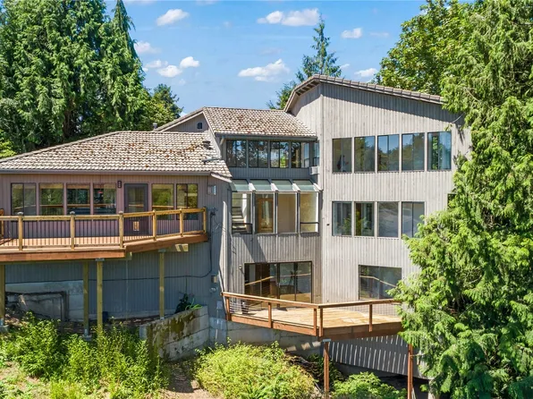 717 22nd Street SW, Puyallup, WA 98371