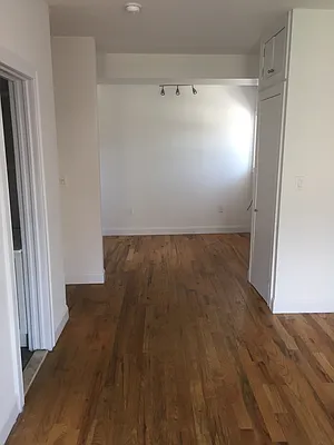 Rented by AJ Clarke | media 29