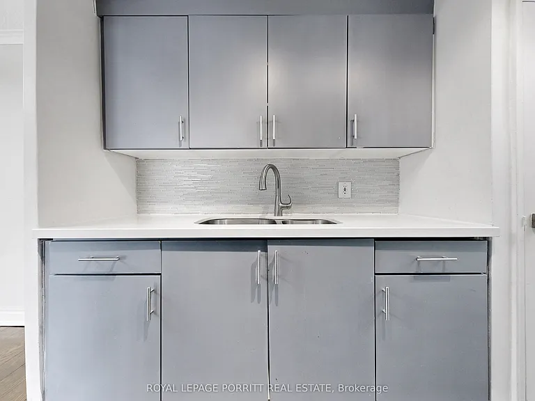 4 Superior Ave #5 — Photo 8