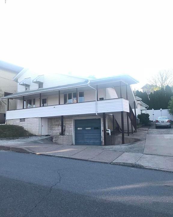 1st image of 137 Hillside Ave