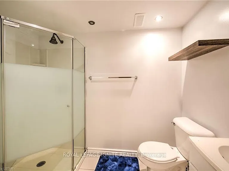 3320 Meadowgate Blvd #240 — Photo 24