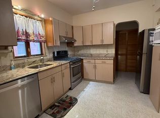 130 Bay 32nd St #1F, Brooklyn, NY 11214