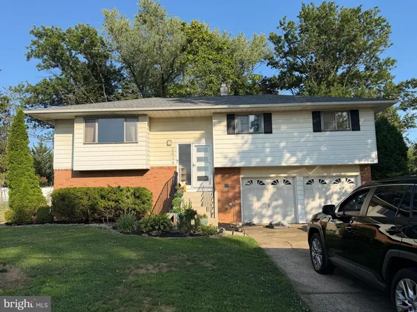 2025 Whatley Rd, Hamilton, NJ 08690