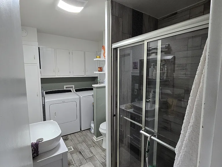 908 Garland Ave #A — Photo 29