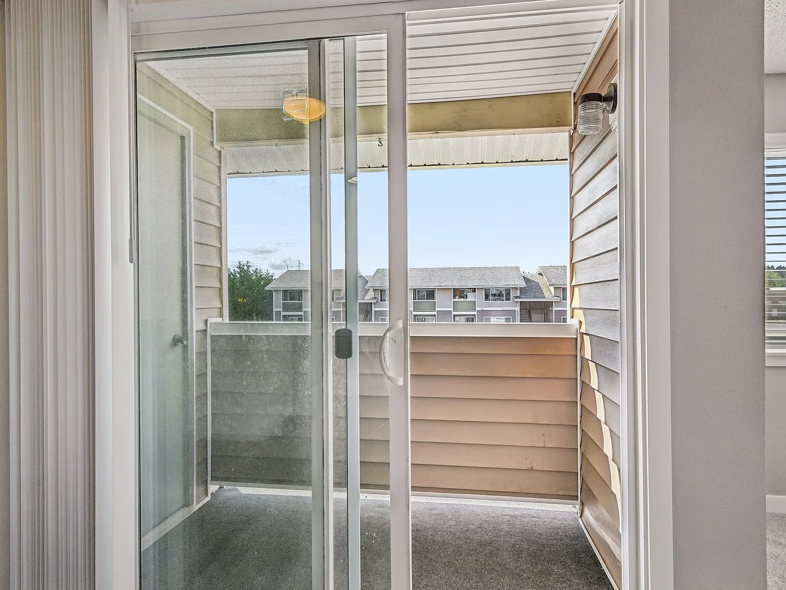 Forest Park Apartments — Photo 1