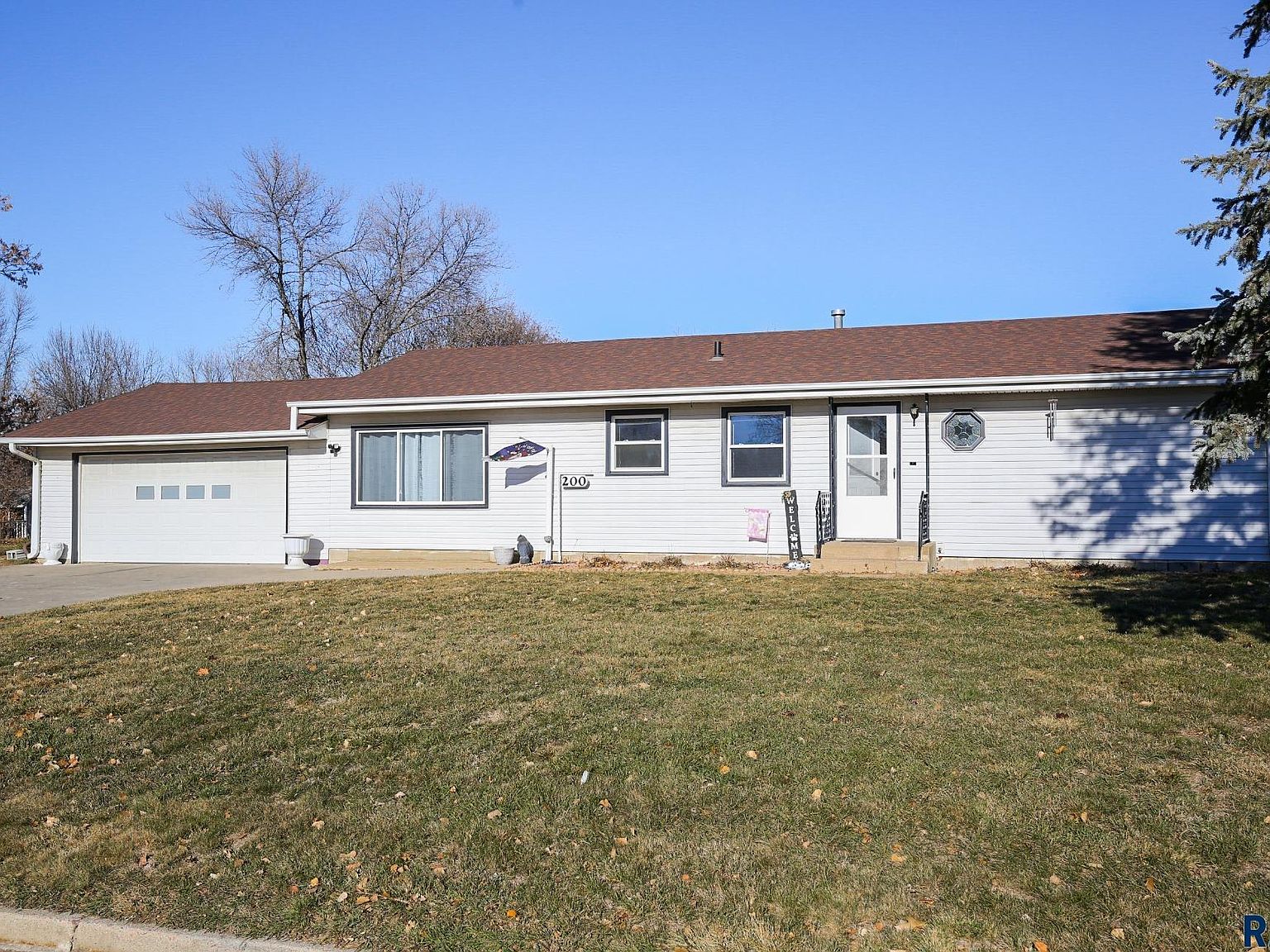 200 E 1st St, Colton, SD 57018 MLS 22308062 Zillow