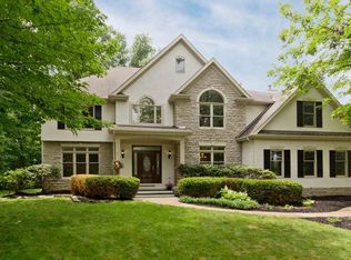 9058 Eversole Run Dr, Powell, OH 43065