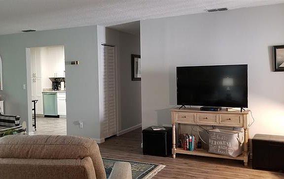 5th image of 275 Indigo Dr #3010