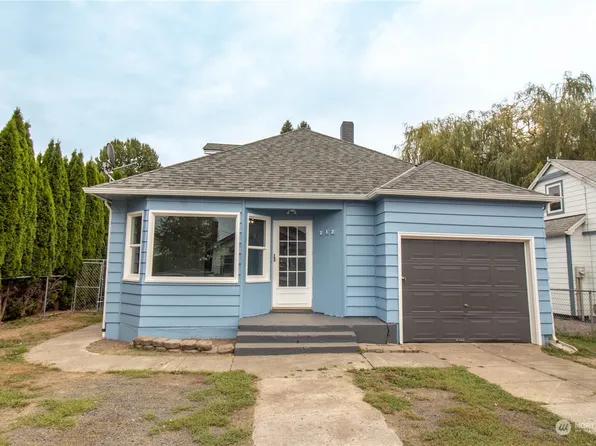 212 SE Kirby Avenue, Castle Rock, WA 98611