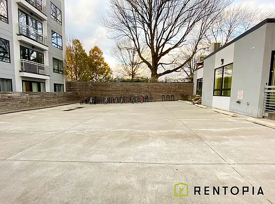 Rented by Rentopia | media 9