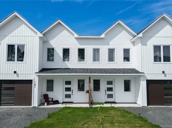 101 Glennorth St, Fredericton, NB E3G 0A6