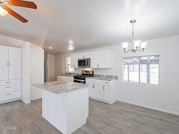4th image of 13460 N Warfield Cir