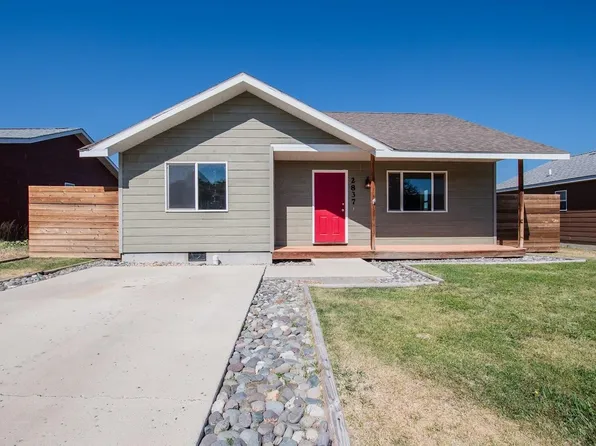 2837 New Hope Dr, Cody, WY 82414