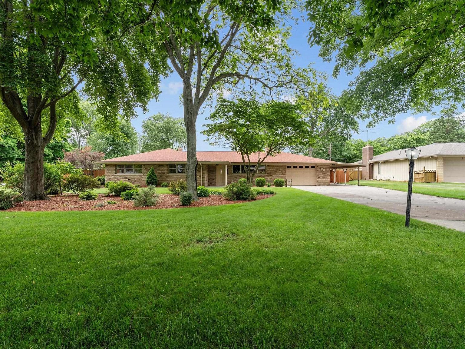 23319 Greenleaf Blvd, Elkhart, IN 46514 Zillow