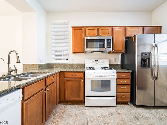 4th image of 9149 White Rock Peak St