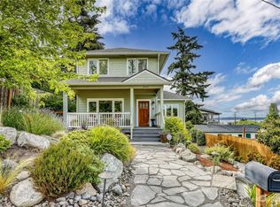 2053 Lawrence St, Port Townsend, WA 98368