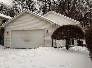 99 Elm Ave, Fox Lake, IL 60020