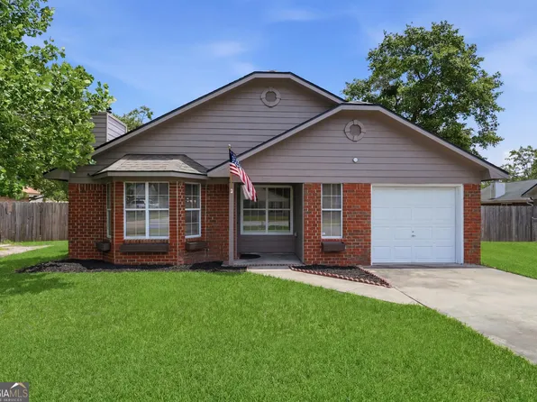 1103 Tomcat Trl, Hinesville, GA 31313