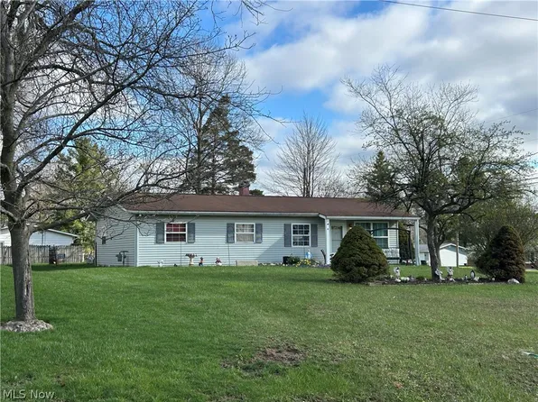 4165 Raymond Dr, Brunswick, OH 44212